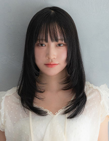 凛とツヤめく洗練ロング