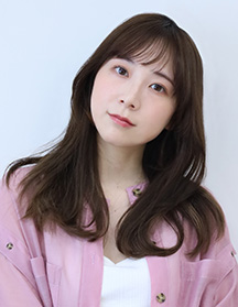 柔らか質感のロングヘア