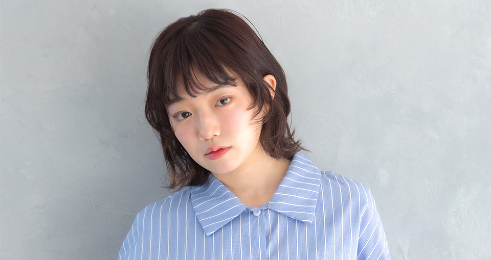ナチュラル抜け感ボブ