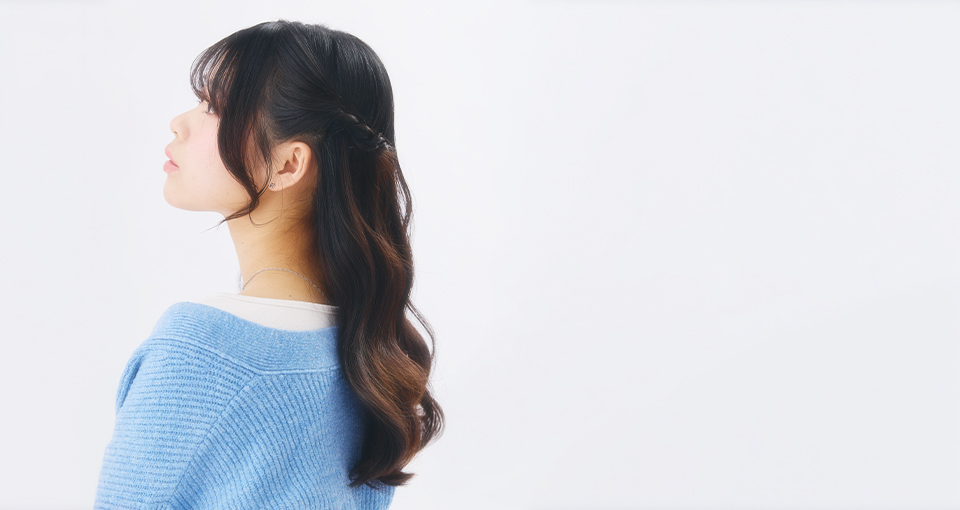 ねじりハーフアップアレンジ