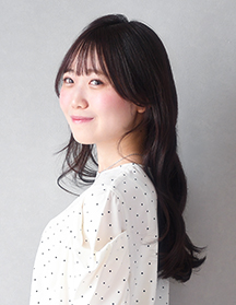 ツヤ髪ゆる巻きロング