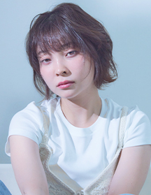 レイヤーショートボブ