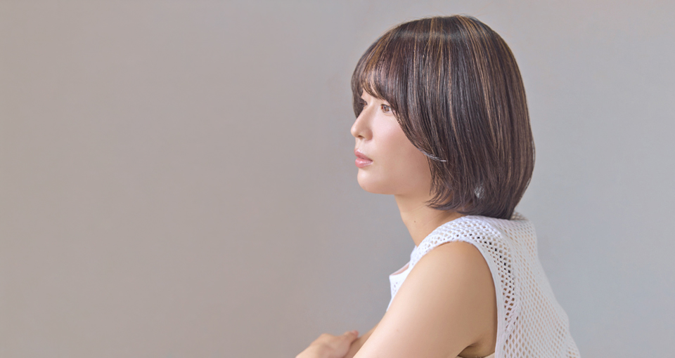 立体感ハイライトショートボブ